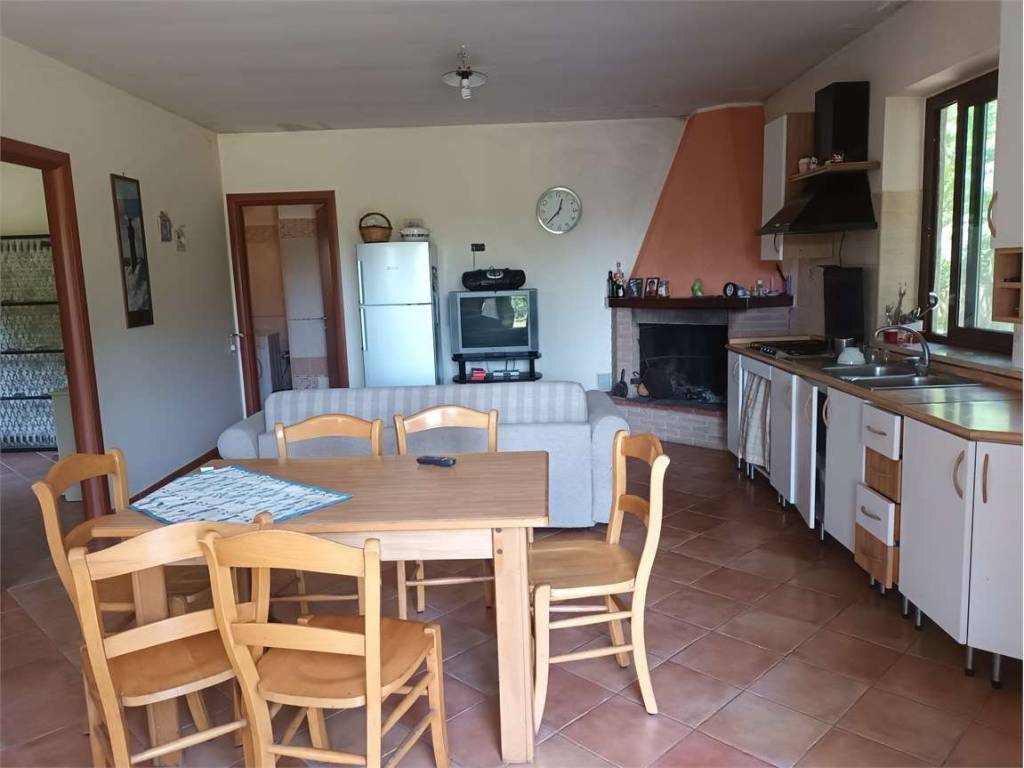 casa indipendente in vendita a Formia