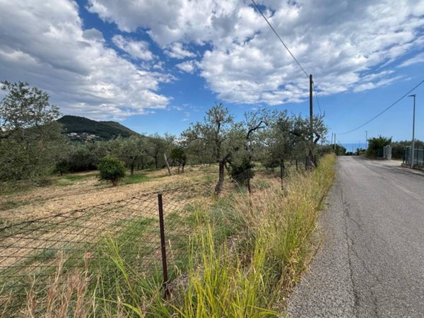 terreno agricolo in vendita a Formia in zona Marànola