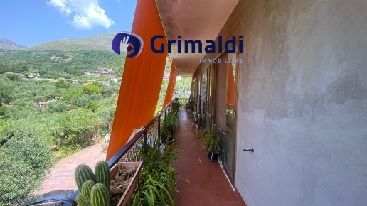 appartamento in vendita a Formia in zona Trivio