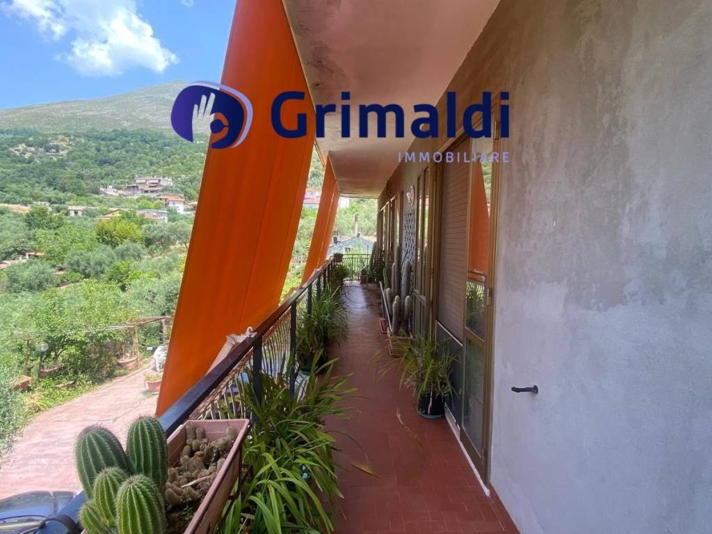 appartamento in vendita a Formia in zona Trivio