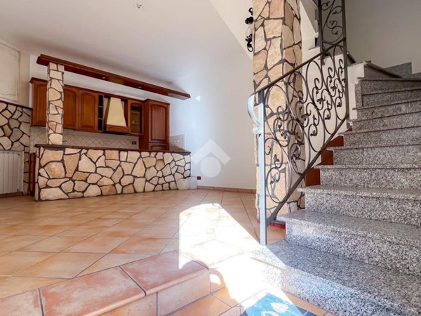 appartamento in vendita a Formia in zona Trivio