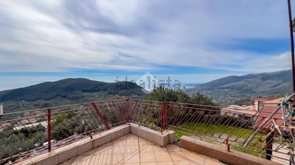 appartamento in vendita a Formia in zona Marànola