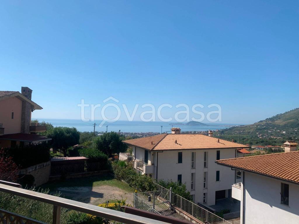 casa indipendente in vendita a Formia