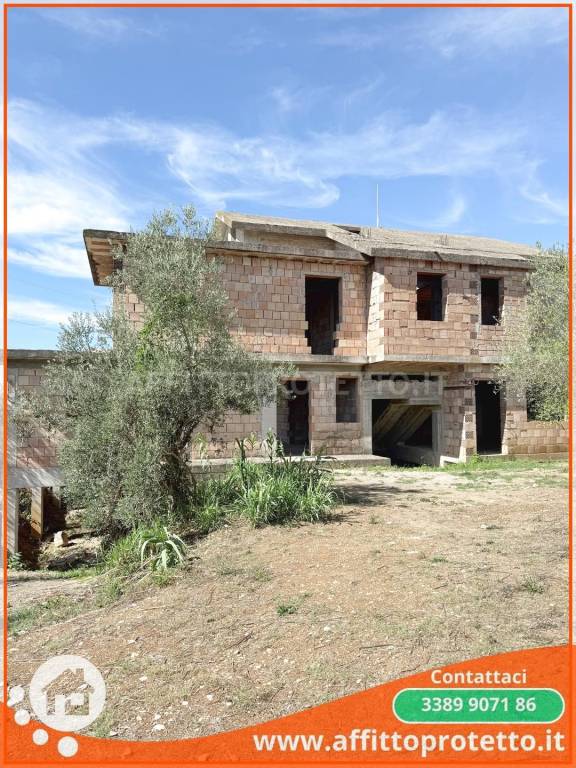 casa indipendente in vendita a Formia