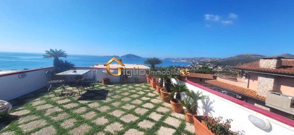 casa indipendente in vendita a Formia