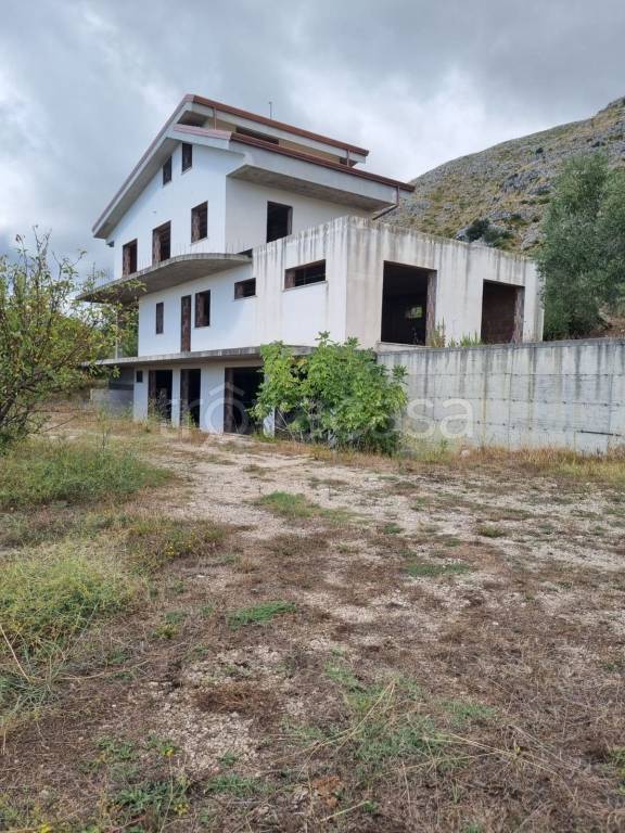 casa indipendente in vendita a Formia
