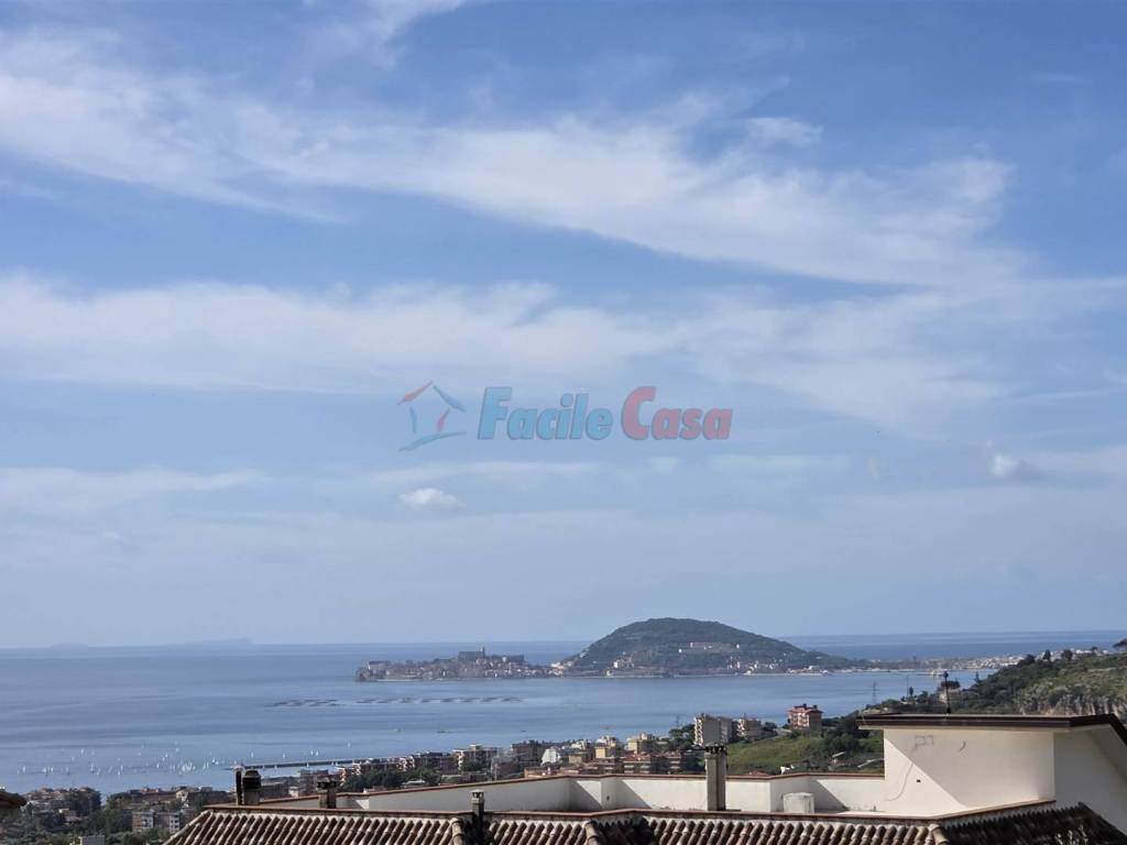appartamento in vendita a Formia in zona Marànola