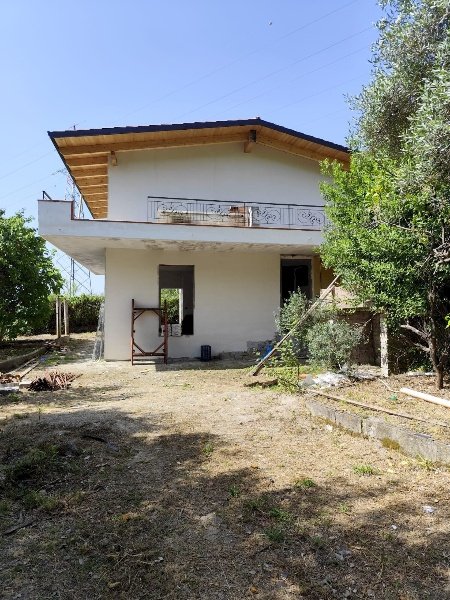 casa indipendente in vendita a Formia in zona Marànola