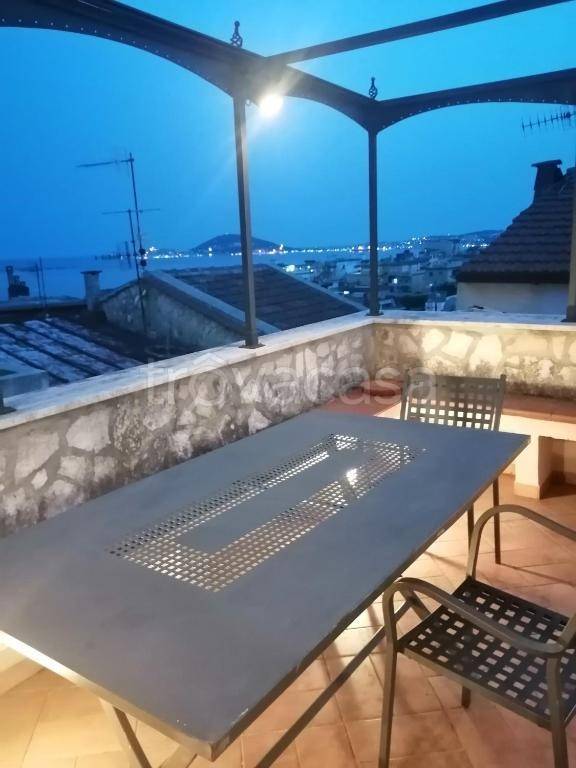 casa indipendente in vendita a Formia