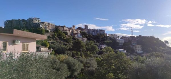 appartamento in vendita a Formia in zona Castellonorato