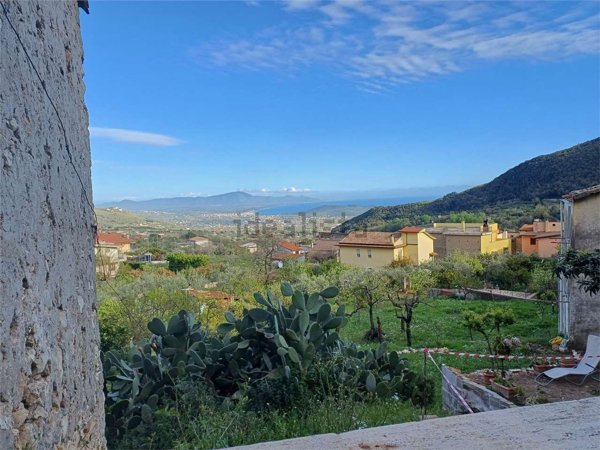 appartamento in vendita a Formia in zona Trivio