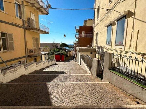 negozio in vendita a Formia