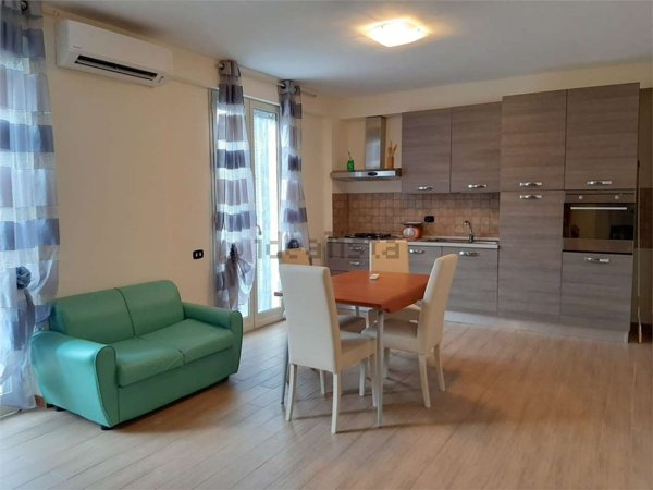 casa indipendente in vendita a Formia
