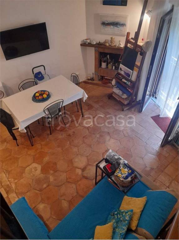 casa indipendente in vendita a Formia