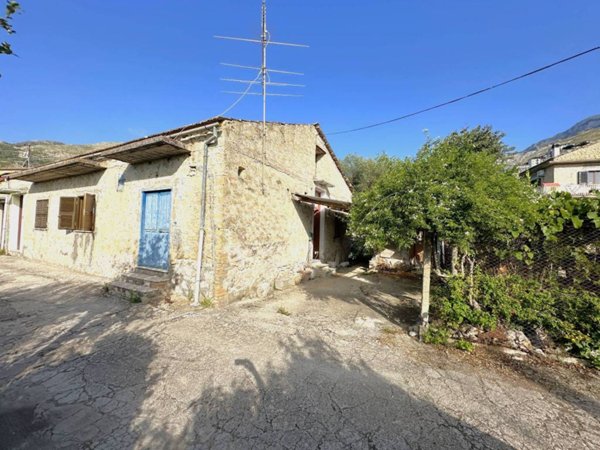 appartamento in vendita a Formia in zona Marànola