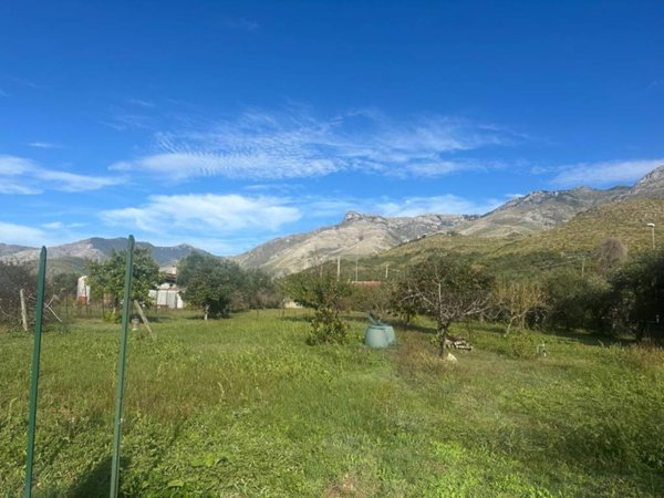 casa indipendente in vendita a Formia