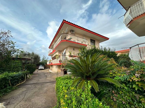 casa indipendente in vendita a Formia