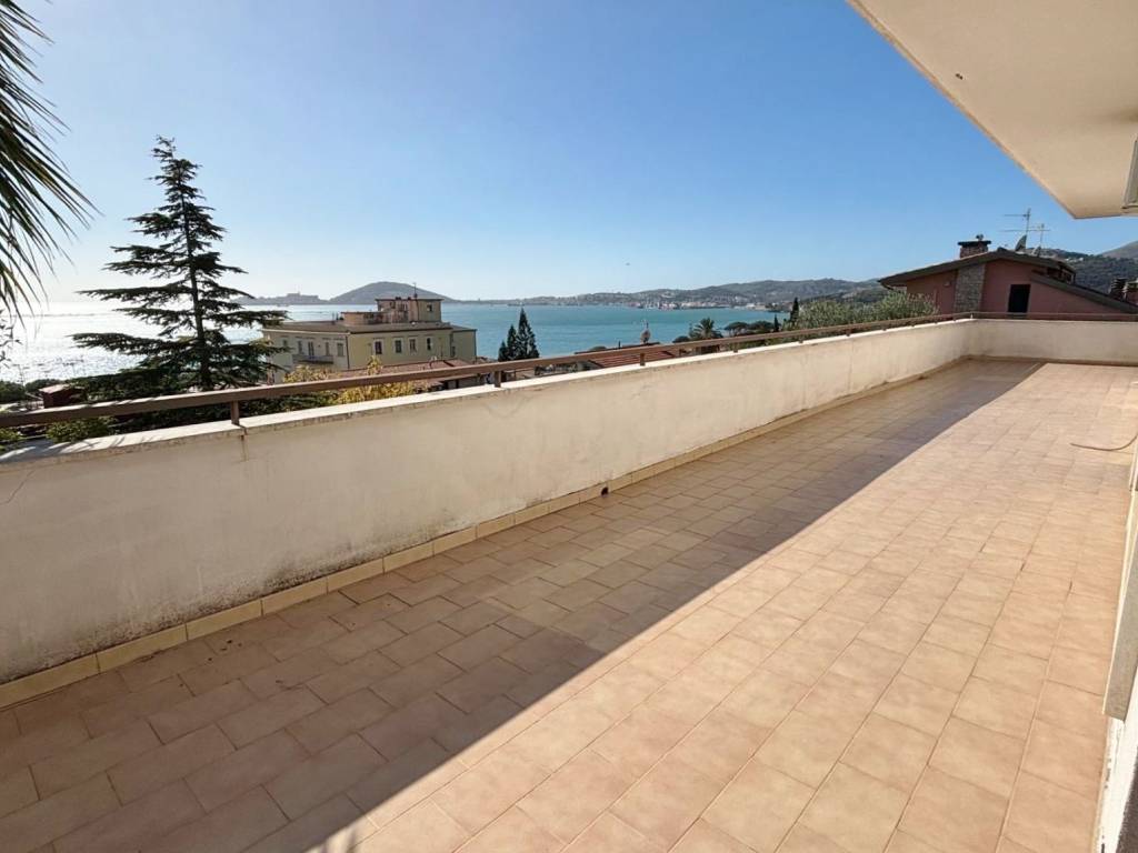 casa indipendente in vendita a Formia