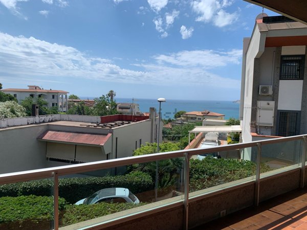 casa indipendente in vendita a Formia