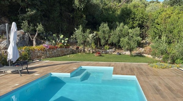 casa indipendente in vendita a Formia