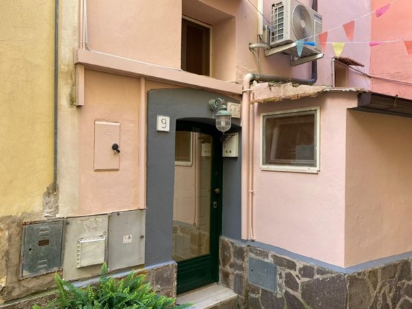 casa indipendente in vendita a Formia in zona Mola di Gaeta