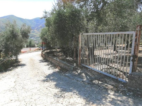 casa indipendente in vendita a Formia