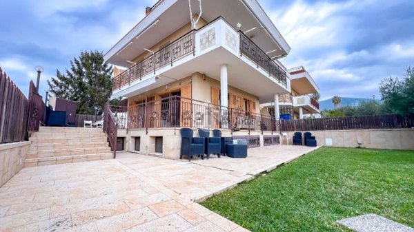 appartamento in vendita a Formia