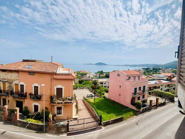 casa indipendente in vendita a Formia