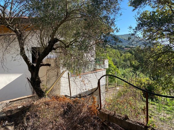 casa indipendente in vendita a Formia