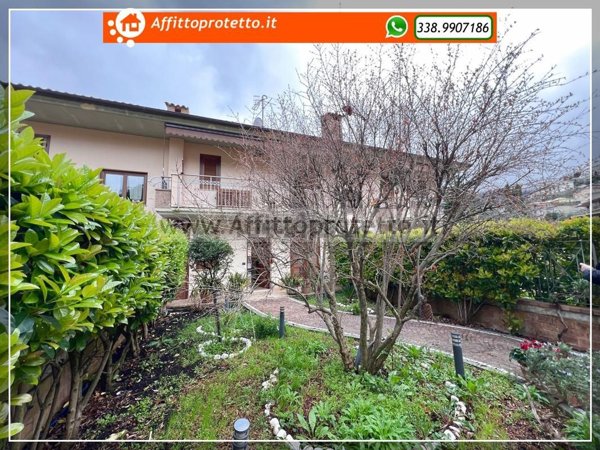 casa indipendente in vendita a Formia in zona Marànola