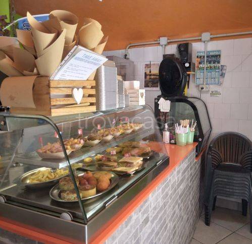 negozio in vendita a Formia