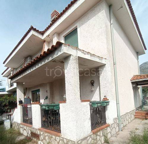 casa indipendente in vendita a Formia
