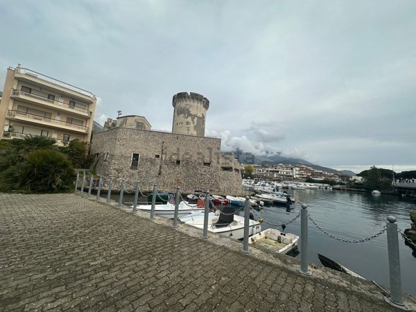 appartamento in vendita a Formia