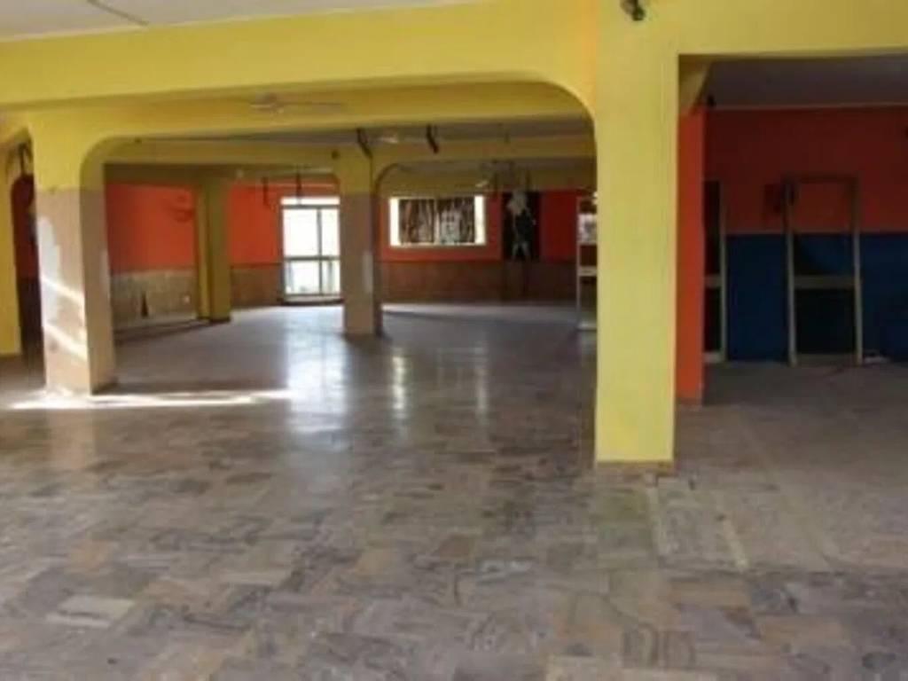 negozio in vendita a Formia