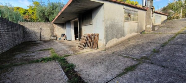 negozio in vendita a Formia