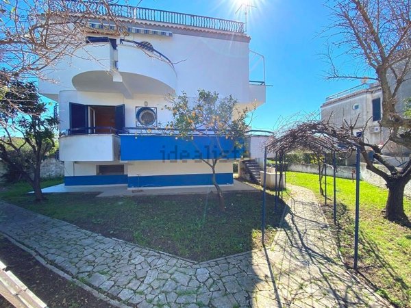 casa indipendente in vendita a Formia