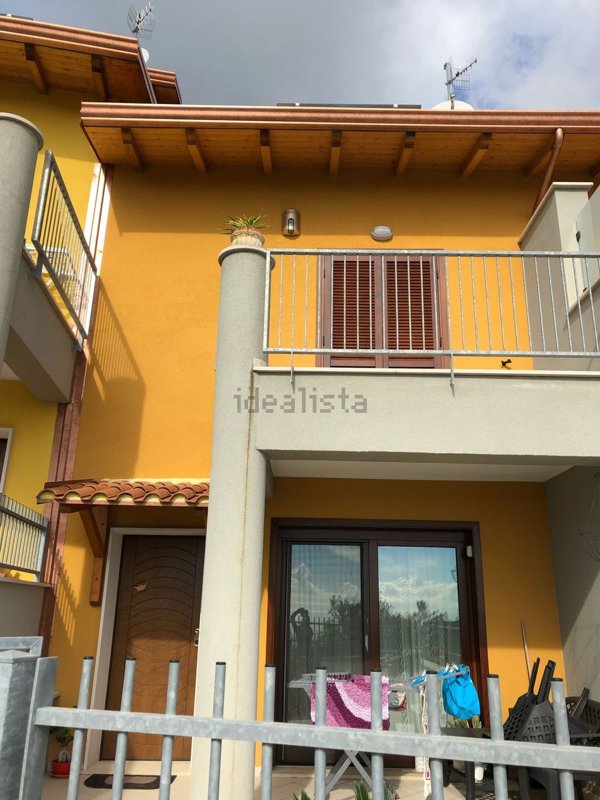 casa indipendente in vendita a Formia