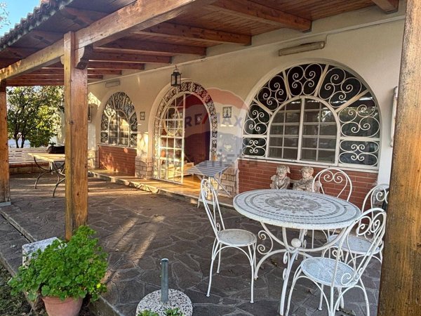 casa indipendente in vendita a Formia