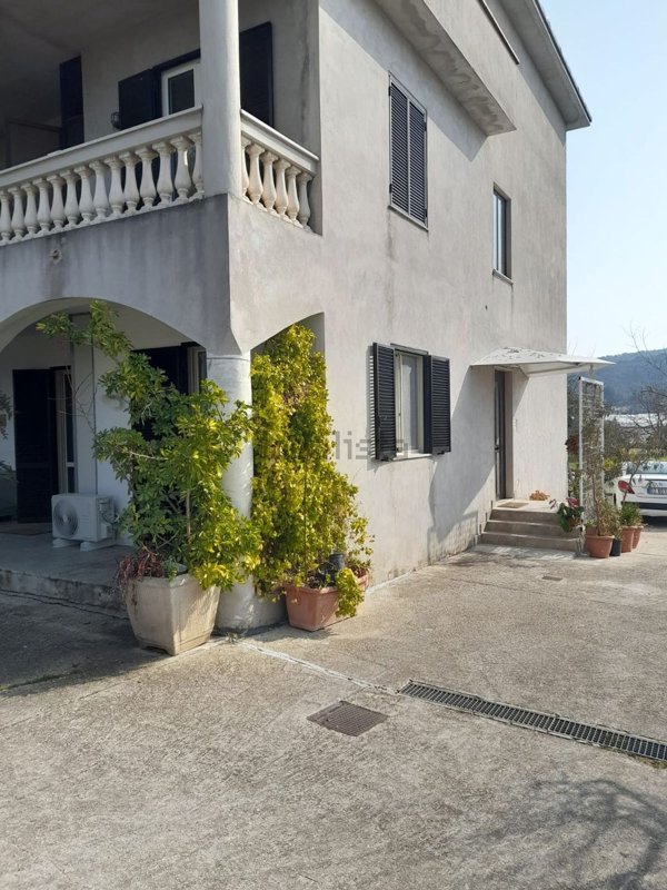 casa indipendente in vendita a Formia