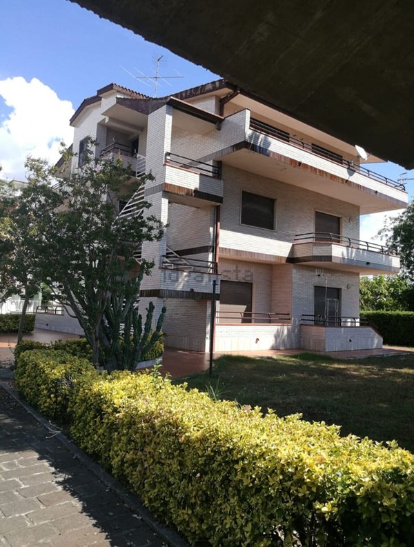 casa indipendente in vendita a Formia