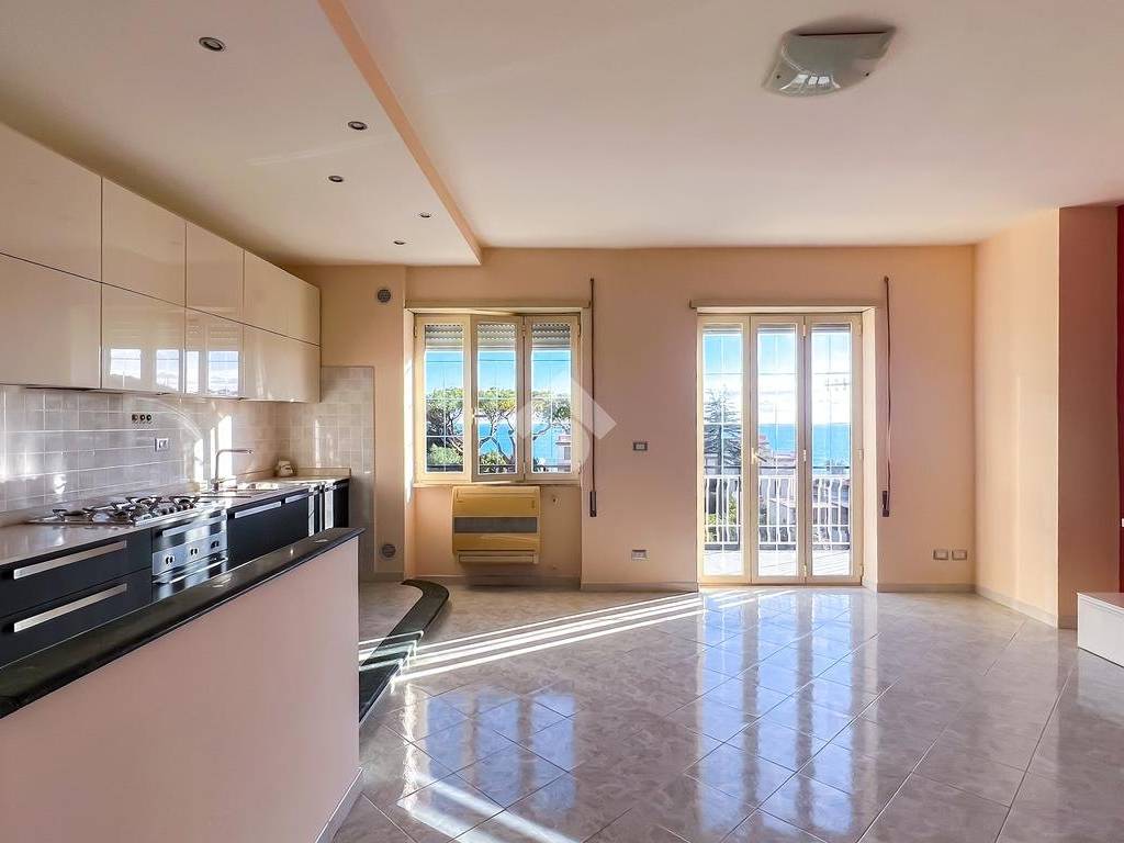 appartamento in vendita a Formia