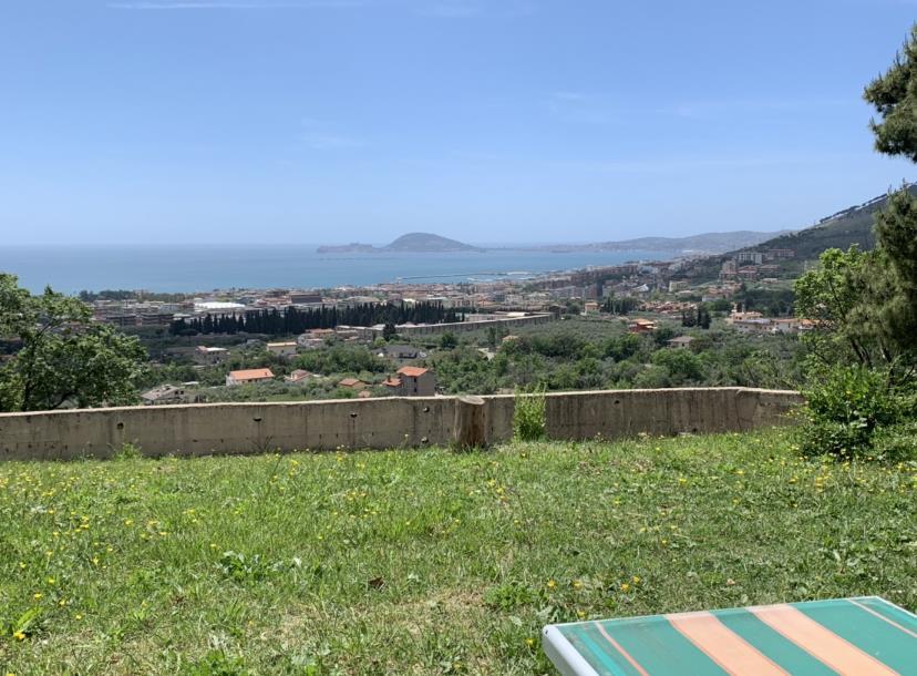 casa indipendente in vendita a Formia