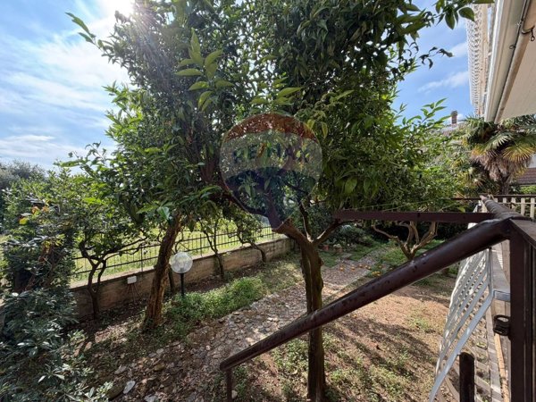 casa indipendente in vendita a Formia