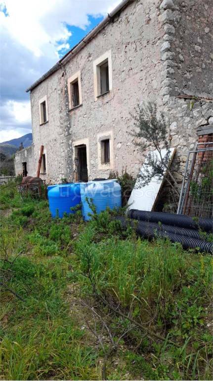 casa indipendente in vendita a Formia