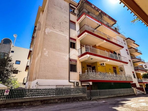 appartamento in vendita a Formia in zona Acquatraversa