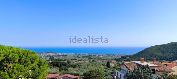 appartamento in vendita a Formia in zona Trivio