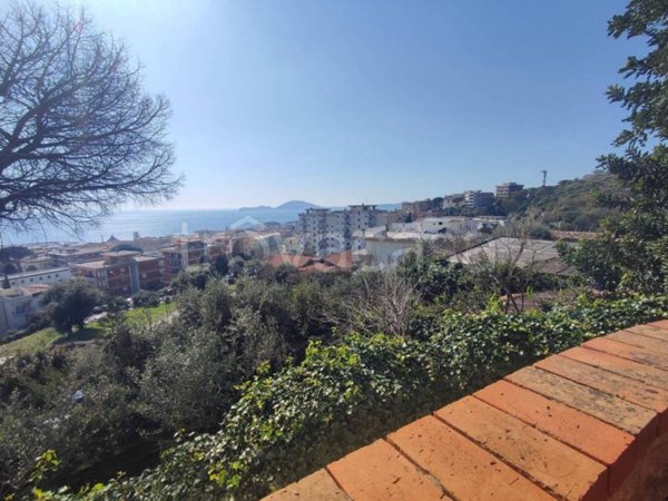 casa indipendente in vendita a Formia