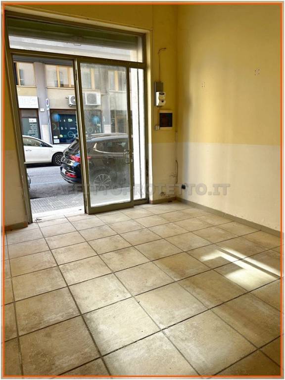 negozio in vendita a Formia
