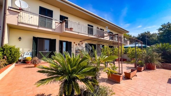 appartamento in vendita a Formia in zona Penitro