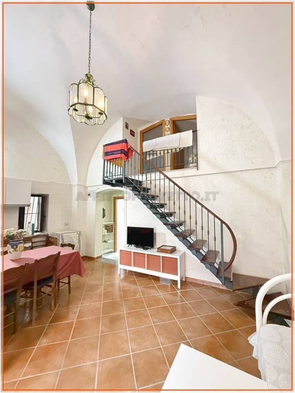 appartamento in vendita a Formia in zona Marànola